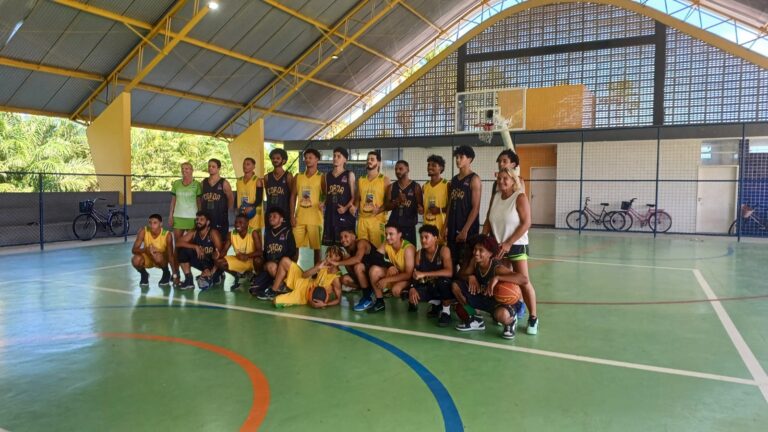 Seleção de Basquete de Belmonte Triunfa em Amistoso contra Coroa Vermelha