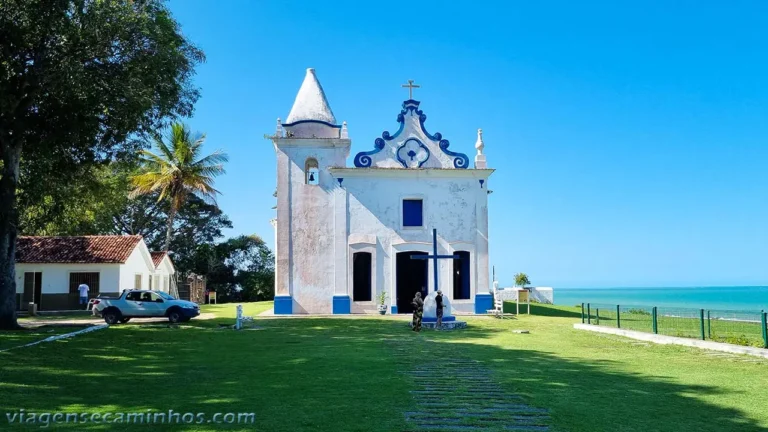 Embargo na Reforma da Igreja Matriz de Nossa Senhora da Conceição em Santa Cruz Cabrália Gera Indignação e Protestos Populares